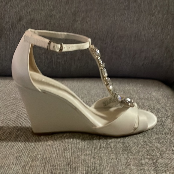 David’s Bridal wedge with rhinestone ankle strap. Only worn once. Size 7.5 M - Picture 3 of 3